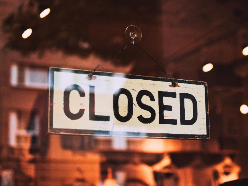 Poolside Cafe Temporary Closure (22 Aug)
